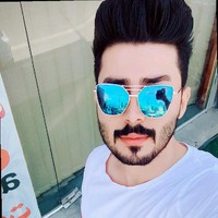 Arastoo Kh