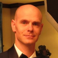 Christopher Finley