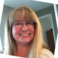 Diana Hayes