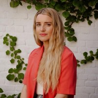 Jennifer Rhiannon Lewis