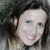 Daniela Dav