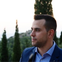 Christos Charis