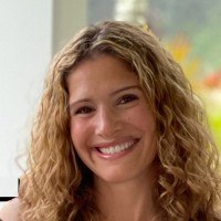 Andrea Adams
