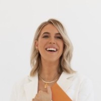 Abbey NaylorAbbey Naylor is an Influencer