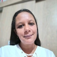 Vanessa De Lucena Caetano Silveira