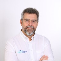 Cesar De La Paz