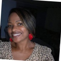 Elizabeth Dos Santos