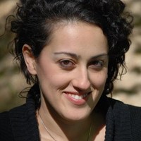 Talkhon Hamzavi