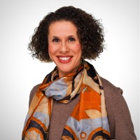 Elizabeth Favreau