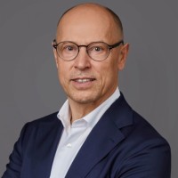 Juergen Helm