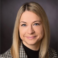 Julia Auchter