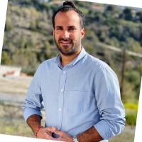 George Karamallakis
