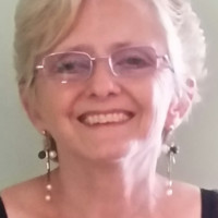 Suzanne Logue