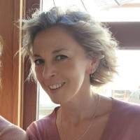 Maria Victoria Acuña Abril