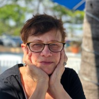 Cindy Carson