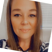 Therese Bell, Mba