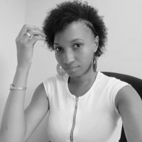 lusanda mhlana