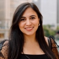 Alyeska Román