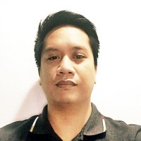Ian D.