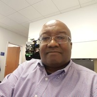 Collier Kenneth
