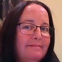 Lorraine Hodder