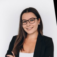 Sandra Mayr