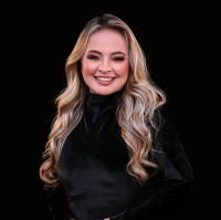 Juliana Lima Silva Barros