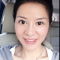 Vicky Lee