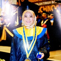 Lucia Meilani Nursanty