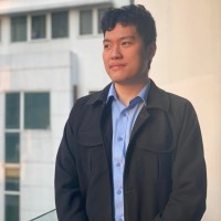 Quang Le