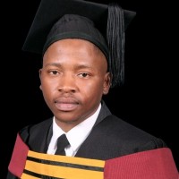 Lwandile Ngesi