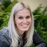 Zuzana Kobzova