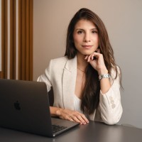 Roberta Cisneiros Biondi