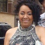 Dee Love