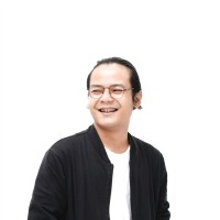 Emir Surya R