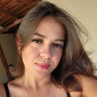 Aline Mello