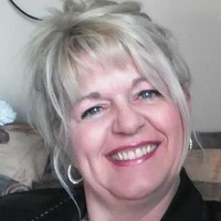 Claudine Murray