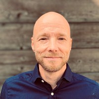 Henrik Telander