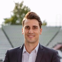 Daniel Melling