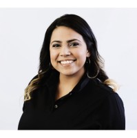 Yvette G.