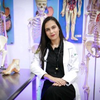 Débora Pires De Oliveira