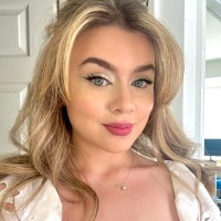 Elise Webb