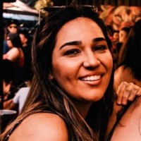 Larissa Castelo Branco