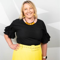 Jess Van Slooten Profnzism, Minstd, Hasanz