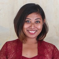Monika Dewi