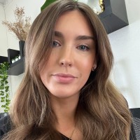 Melanie Hope