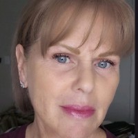 Lorraine Connor