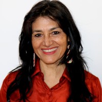 Dr Pilar Kasat