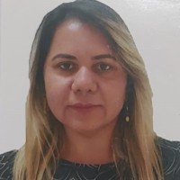 Roberta Lundgren Amorim