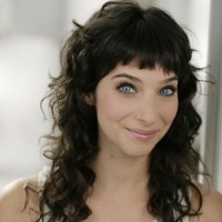 Arielle Lever